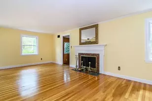115 Parker Rd, Wellesley, MA 02482 - Photo 3