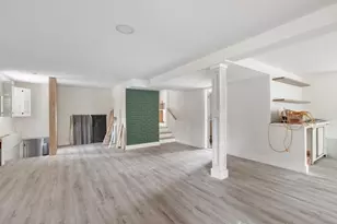 28 Hilltop Dr, Warwick, RI 02818 - Photo 19