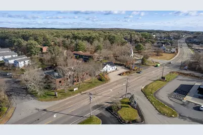 988 Plain St, Marshfield, MA 02050 - Photo 5