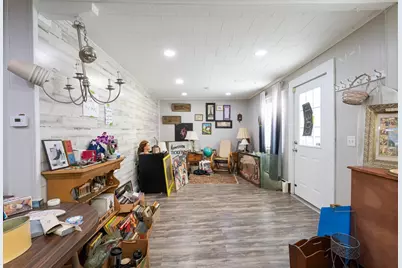 525 Chelmsford St, Lowell, MA 01851 - Photo 33