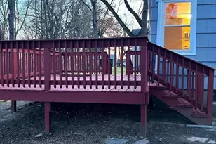 37 Plateau Cir, West Springfield, MA 01089 - Photo 5