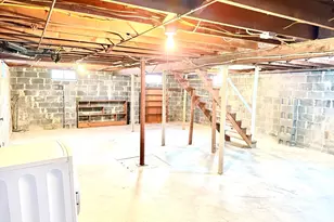 37 Plateau Cir, West Springfield, MA 01089 - Photo 17