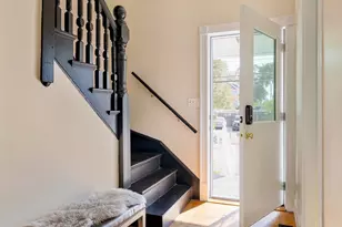 87 College Ave, Medford, MA 02155 - Photo 3