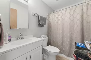 82 S Maple, Westfield, MA 01085 - Photo 13