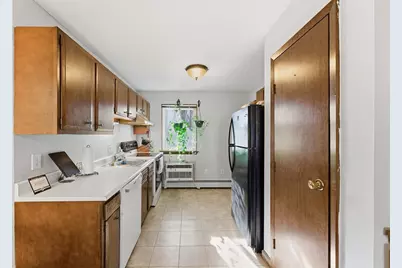 82 S Maple #33, Westfield, MA 01085 - Photo 11