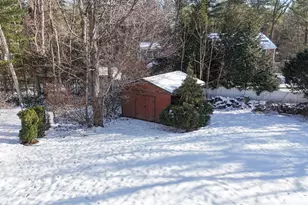 64 Magnolia Cir, Longmeadow, MA 01106 - Photo 9