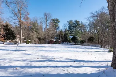 64 Magnolia Cir, Longmeadow, MA 01106 - Photo 15