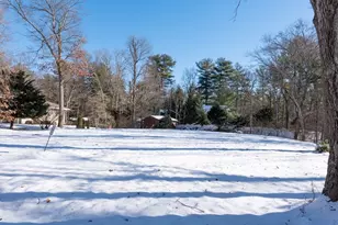 64 Magnolia Cir, Longmeadow, MA 01106 - Photo 15