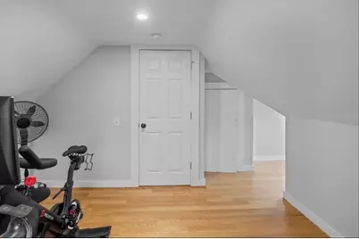 14 Everett St #2, Medford, MA 02155 - Photo 15