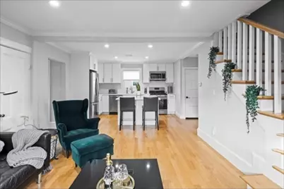 14 Everett St #2, Medford, MA 02155 - Photo 11