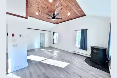 127 Beach Rd, Salisbury, MA 01952 - Photo 11
