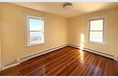 135 Independence Ave #3, Quincy, MA 02169 - Photo 5
