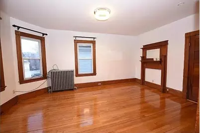 7 Gayland St #2, Boston, MA 02125 - Photo 3