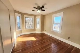 153 Grattan, Chicopee, MA 01020 - Photo 7