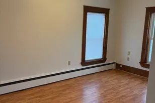 258 Elm St, Amesbury, MA 01913 - Photo 7