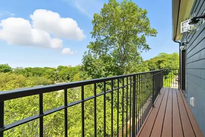 197 Winchester St #197, Brookline, MA 02446 - Photo 7