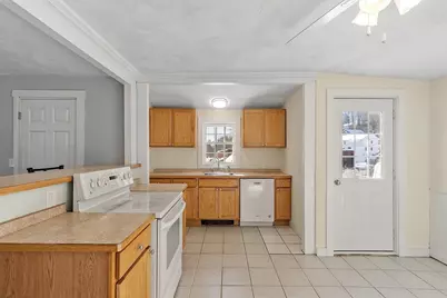 88 Baker St, Gardner, MA 01440 - Photo 3