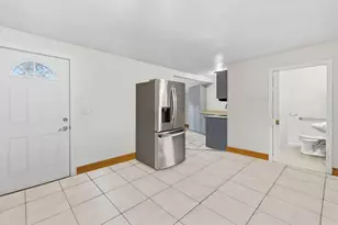 56 N Warren Ave, Brockton, MA 02301 - Photo 11