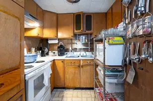 525 Chelmsford St, Lowell, MA 01851 - Photo 9