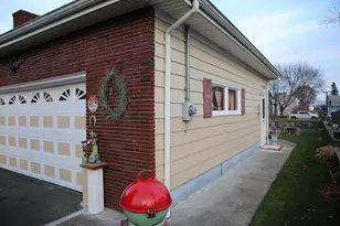 60 Aetna, Somerset, MA 02726 - Photo 29