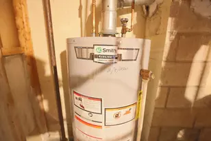 60 Aetna, Somerset, MA 02726 - Photo 25