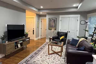 19 Macarthur St, Somerville, MA 02145 - Photo 3