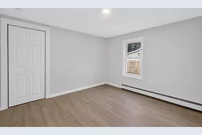 21 Evergreen St, Dartmouth, MA 02747 - Photo 13