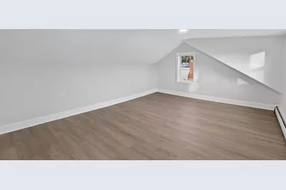 21 Evergreen St, Dartmouth, MA 02747 - Photo 17