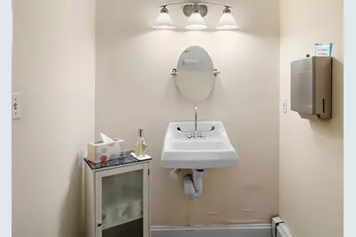 930 Massachusetts, Cambridge, MA 02139 - Photo 23