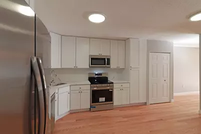 1850 Beacon St. #304, Brookline, MA 02445 - Photo 3