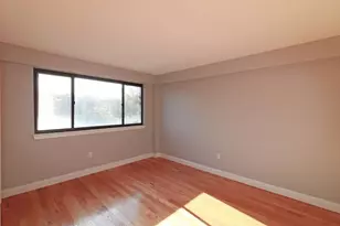 1850 Beacon St, Brookline, MA 02445 - Photo 11