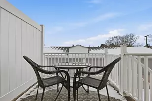 1400 Gorham St, Lowell, MA 01852 - Photo 17