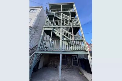 289 Chelsea Steet, Boston, MA 02128 - Photo 23