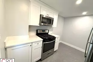 45 North Emerson St, Wakefield, MA 01880 - Photo 11