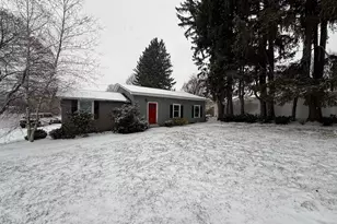 110 River St, Hudson, MA 01749 - Photo 15