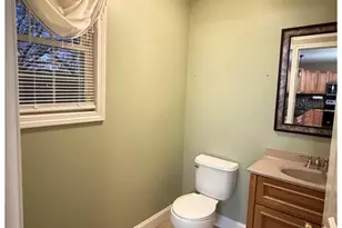 47 Gibbs St, Worcester, MA 01607 - Photo 9