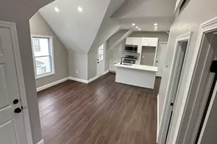 278 Cohannet St, Taunton, MA 02780 - Photo 9