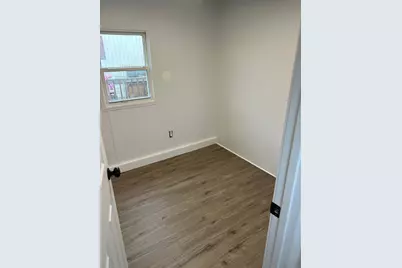 50 Mustang Ave, Marlborough, MA 01752 - Photo 3