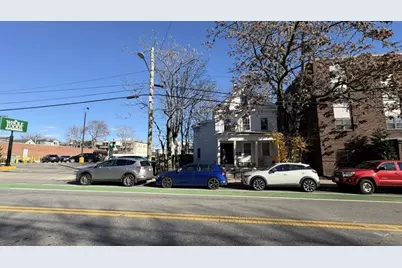 33 Beacon St, Somerville, MA 02143 - Photo 3