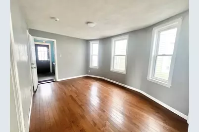 37 Maverick St #3, Chelsea, MA 02150 - Photo 3