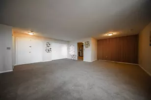 1002 Paradise Rd, Swampscott, MA 01907 - Photo 5