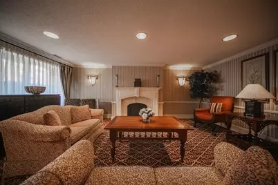 1002 Paradise Rd #PHE, Swampscott, MA 01907 - Photo 23