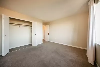 1002 Paradise Rd #PHE, Swampscott, MA 01907 - Photo 17