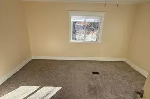 6 Center St, Brimfield, MA 01010 - Photo 9