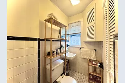 2 Mapleton St #1, Boston, MA 02135 - Photo 7