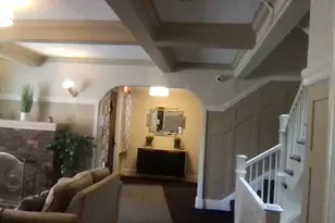 21 Fruit St, Worcester, MA 01609 - Photo 5