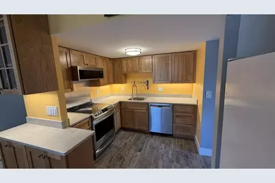 390 Broadway #24, Somerville, MA 02145 - Photo 7