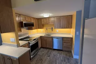 390 Broadway, Somerville, MA 02145 - Photo 7