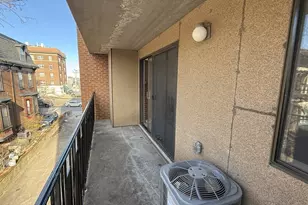 390 Broadway, Somerville, MA 02145 - Photo 17