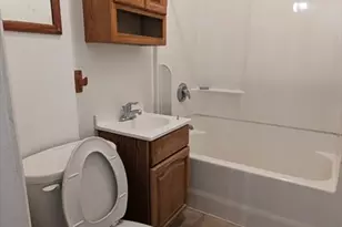 104 Rodney St, Worcester, MA 01605 - Photo 5